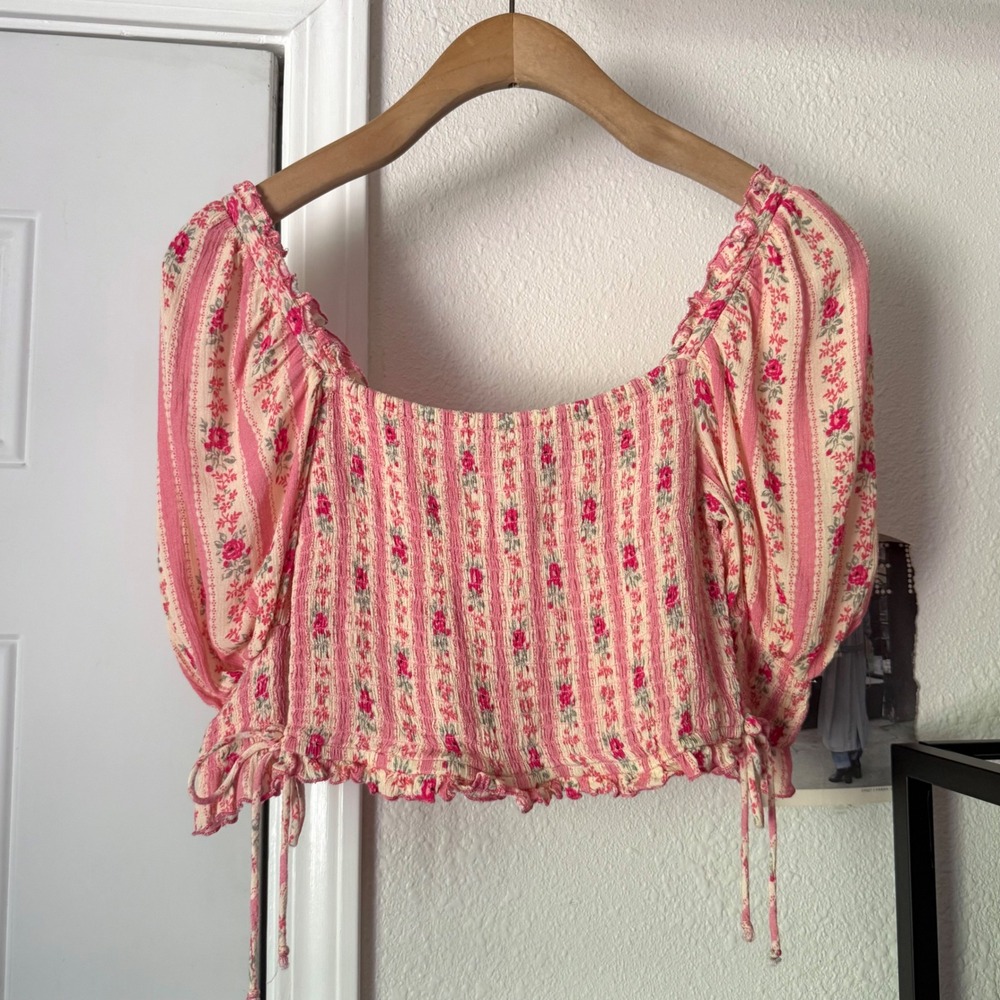 PLAYA LUCILA pink cream floral striped gauze puff short sleeve cropped blouse
